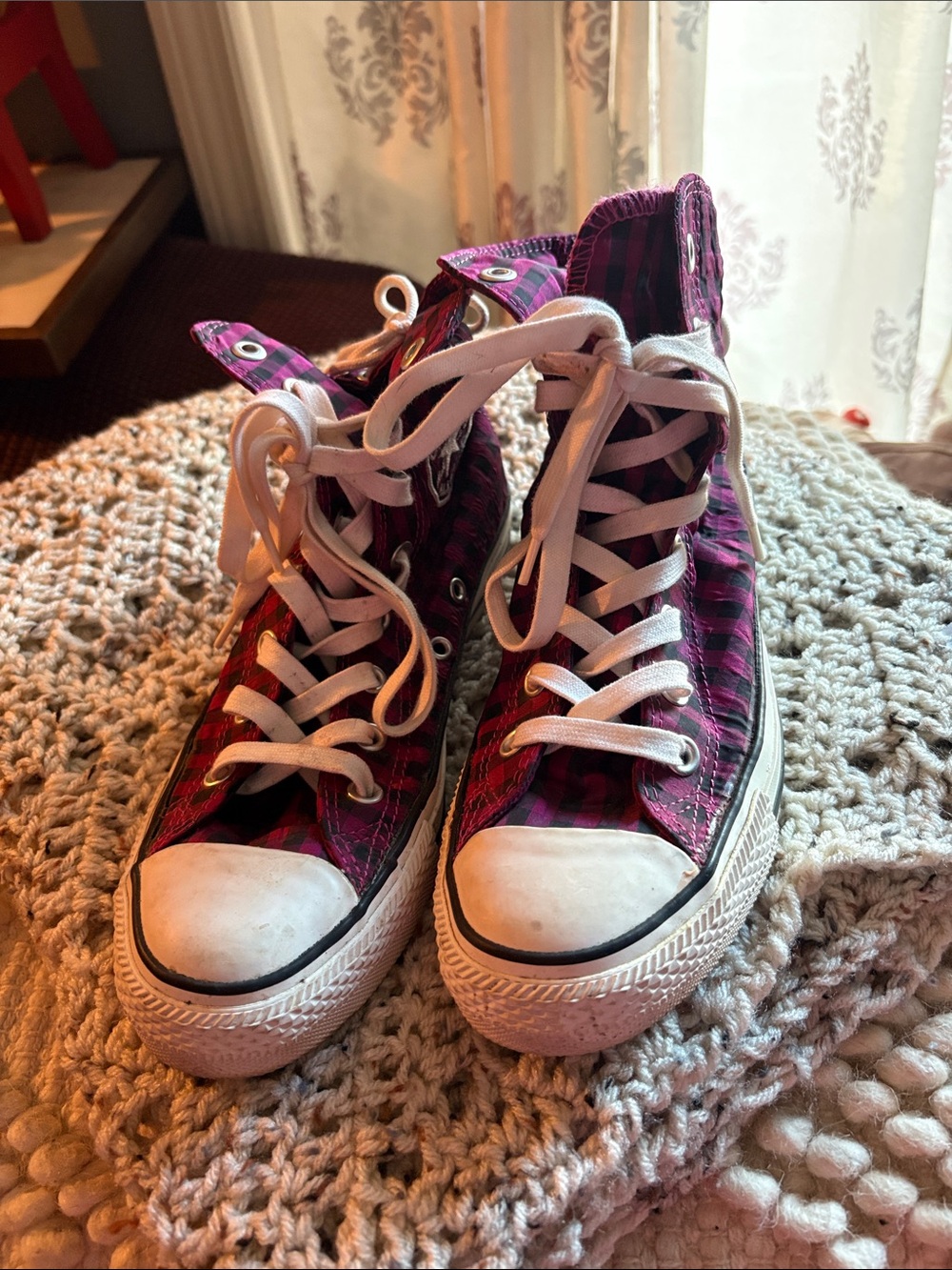 Women’s High-Top Sneakers in Purple Black Plaid - Converse